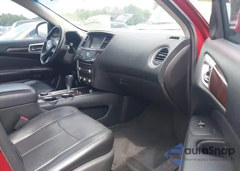 2014 Nissan Pathfinder Platinum z USA, uszkodzony, nr VIN 5N1AR2MM1EC647902